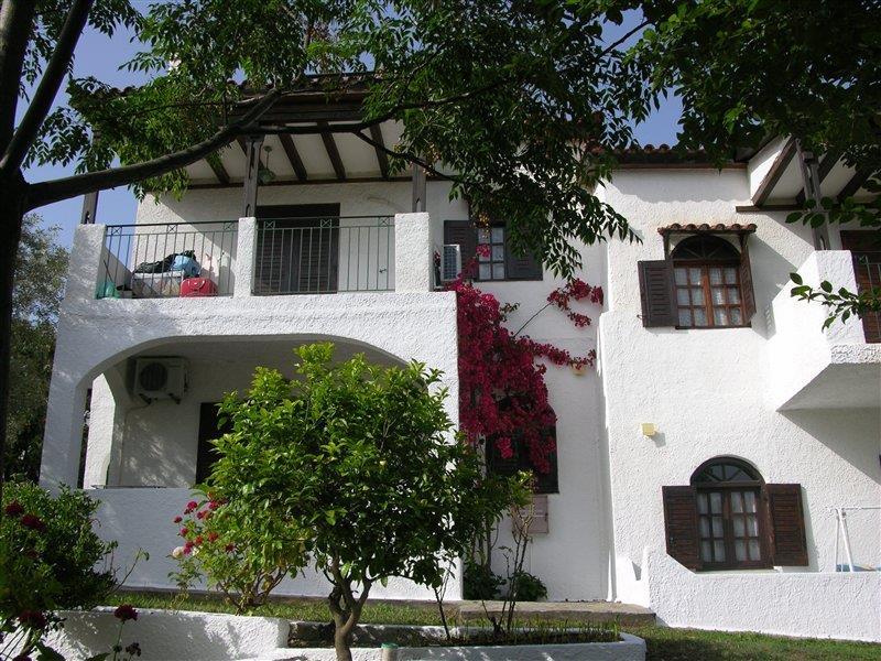 Katerina Apartments Troulos Esterno foto